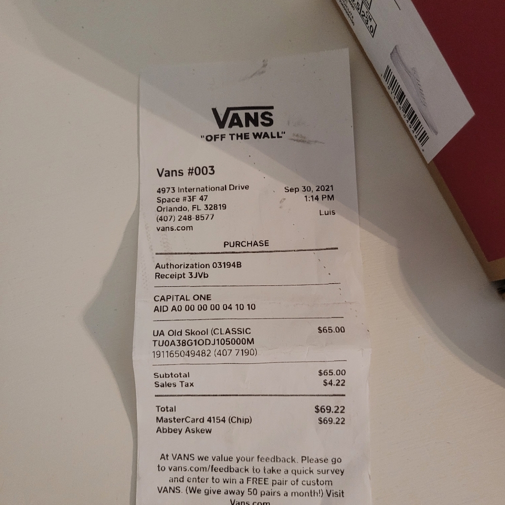 White vans - Picture 6 of 7